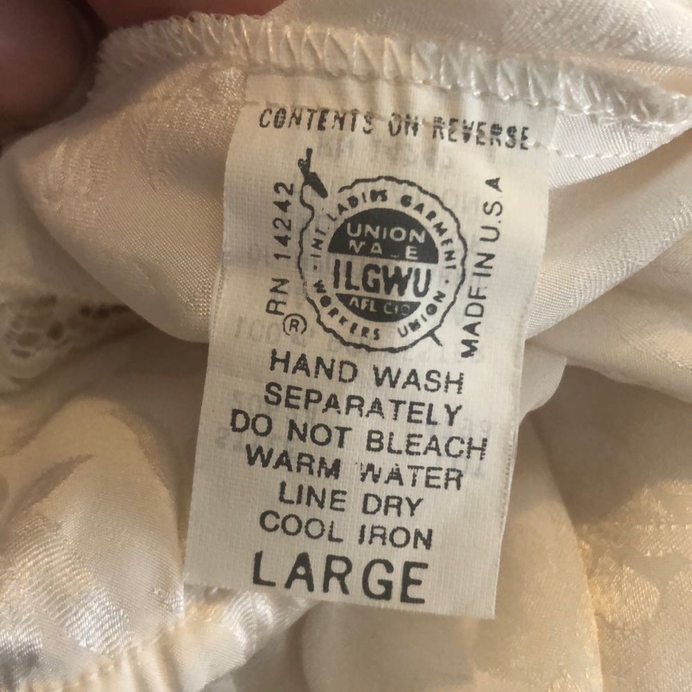 VINTAGE ✨ Christian Dior Lacey Teddy - Picture 7 of 7